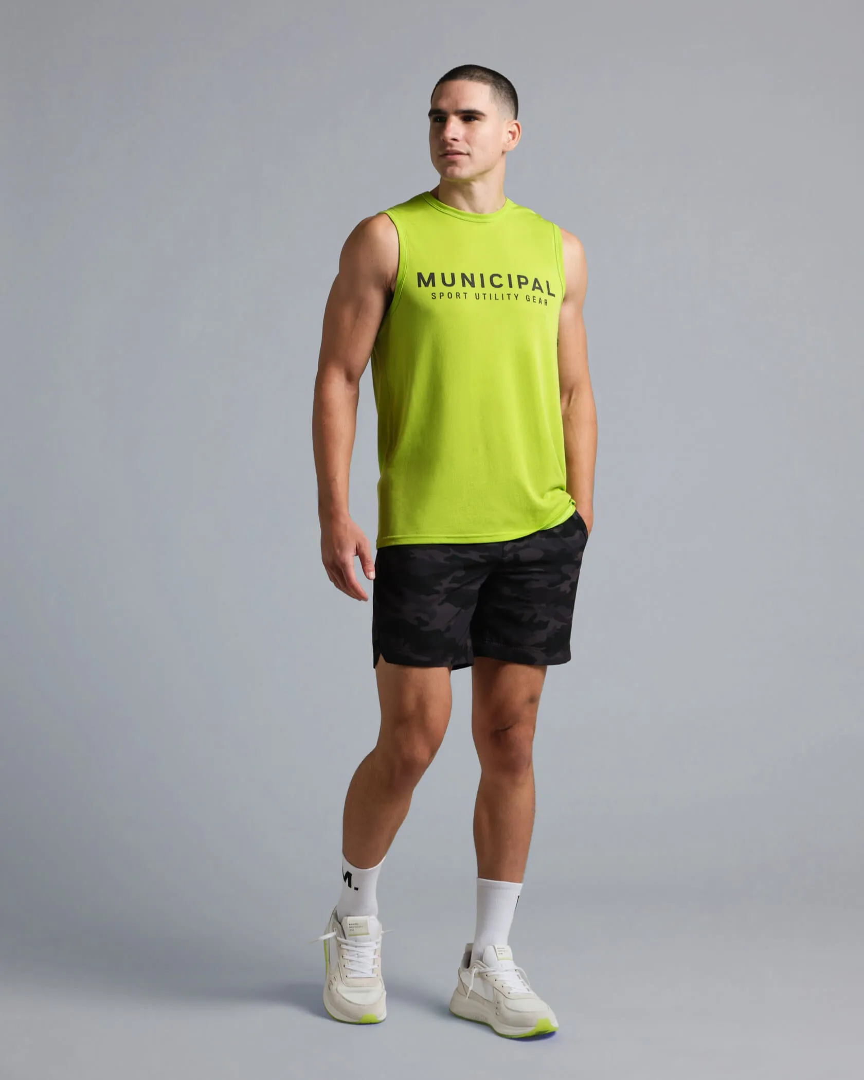 4:AM Club Tank Municipal