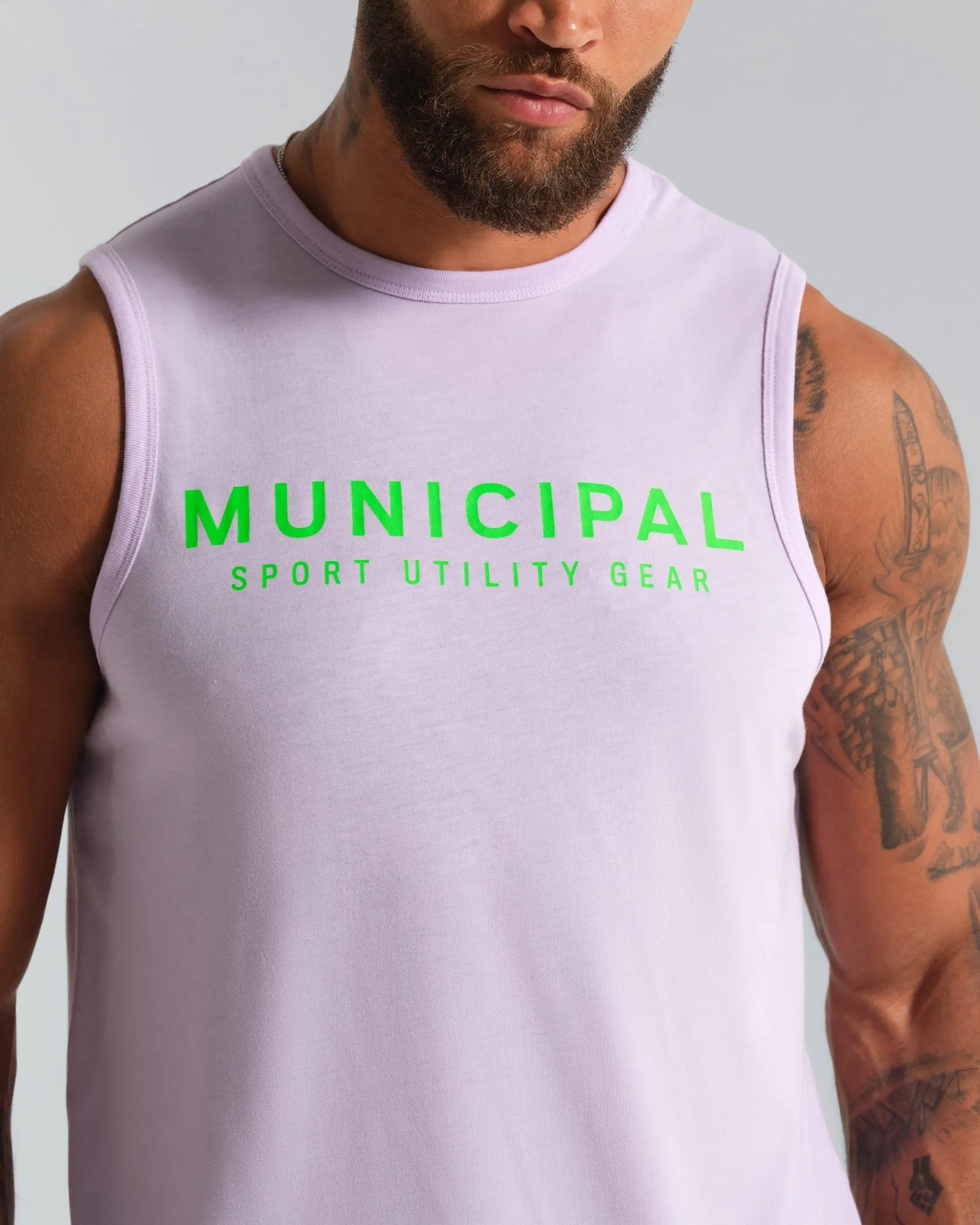 4:AM Club Tank Municipal