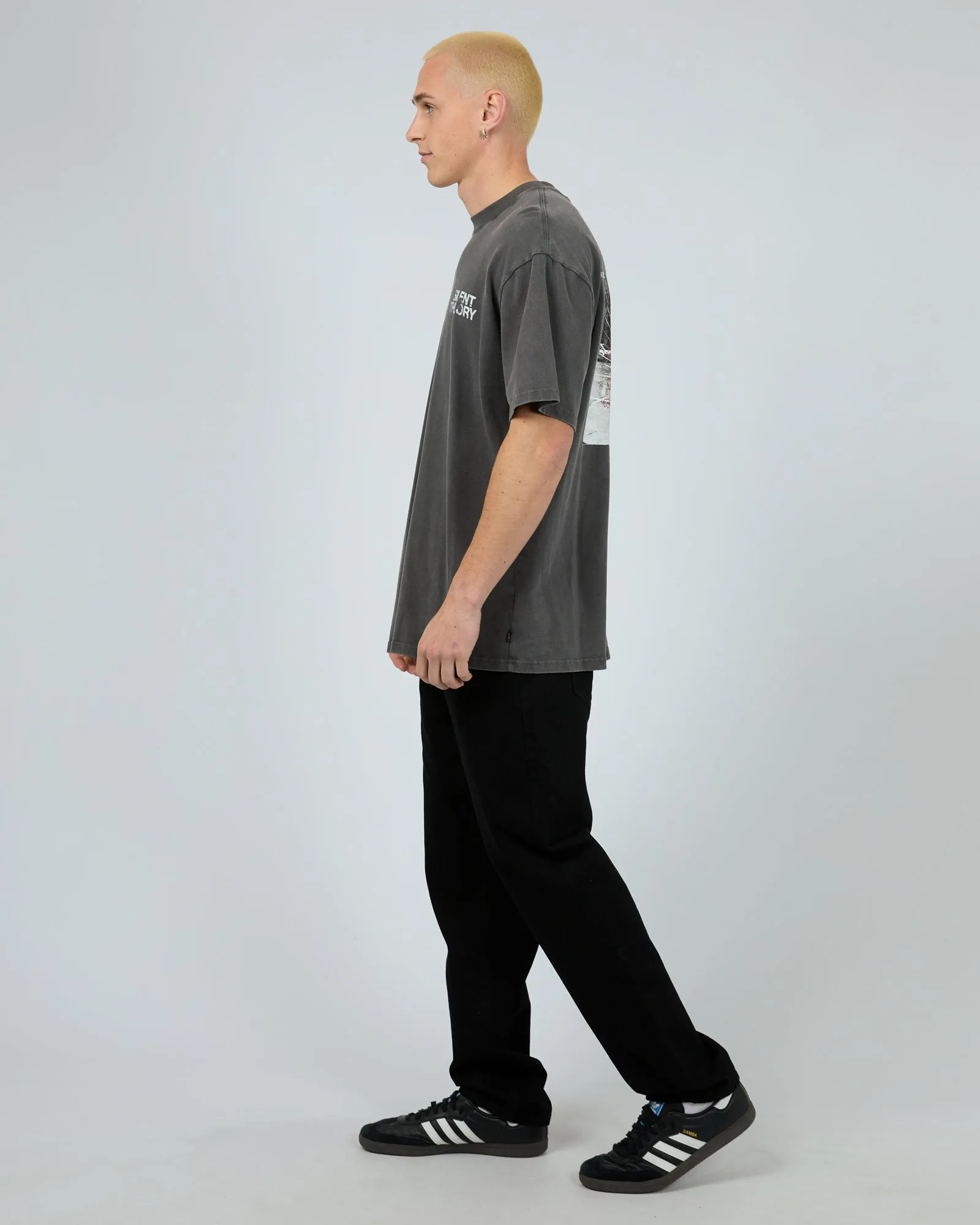 Above The Rest Tee Charcoal