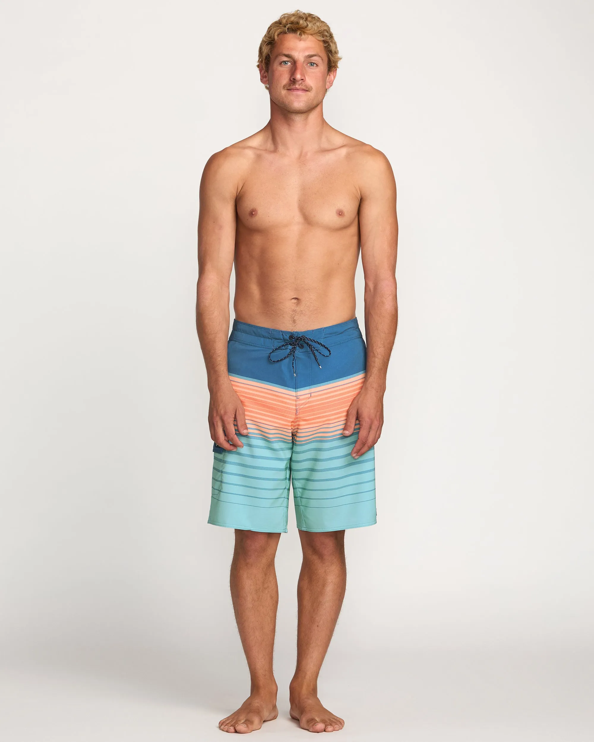 All Day Stripe Pro Performance 20" Boardshorts - Deep Blue Billabong
