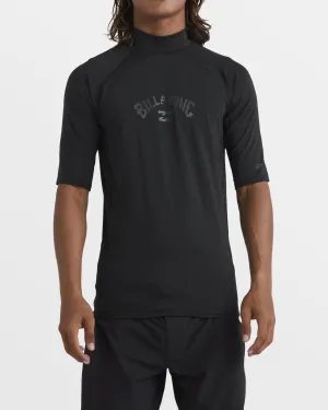 Arch Performance Fit Short Sleeve Rashguard - Black Billabong