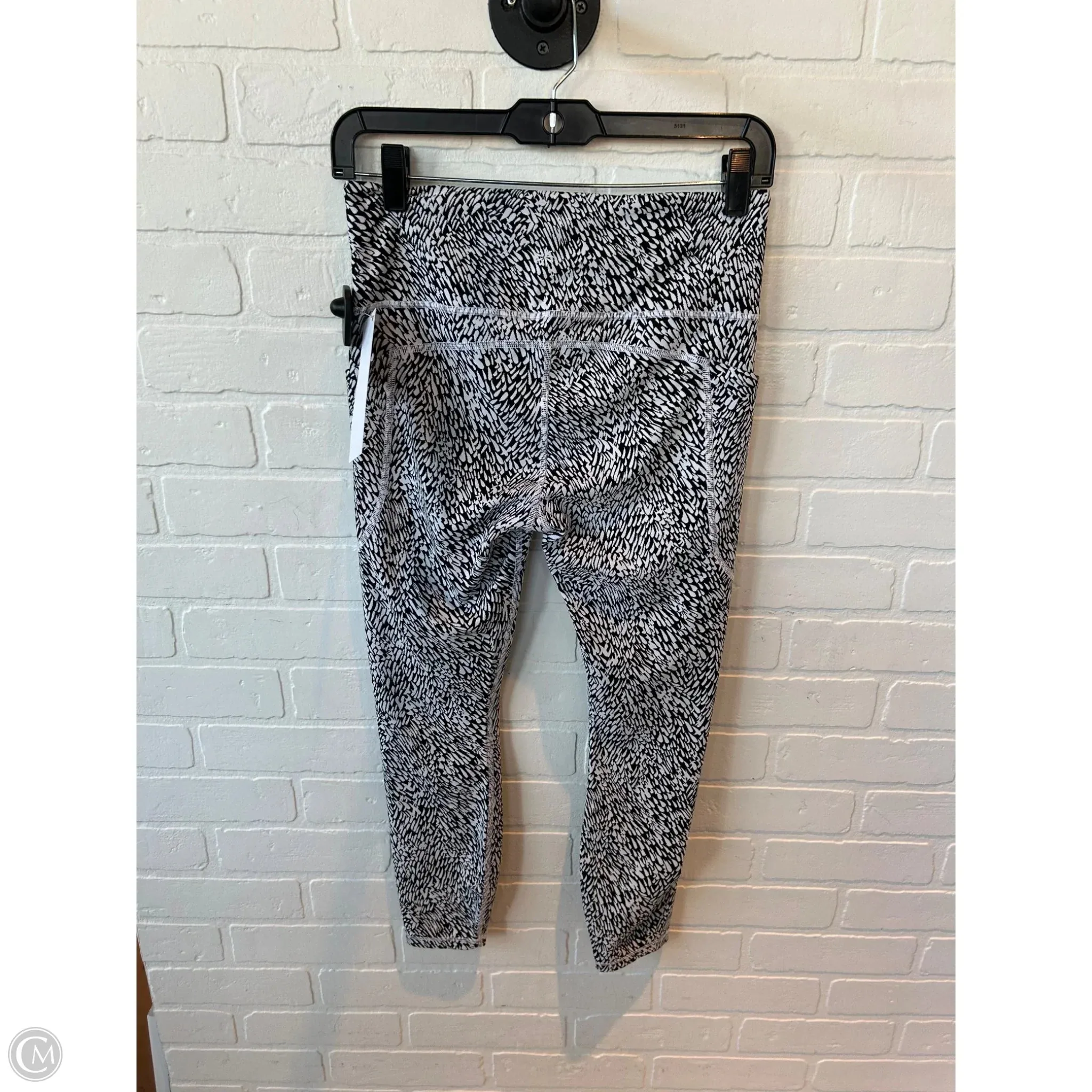 Athletic Leggings By Athleta In Black & White, Size: 8