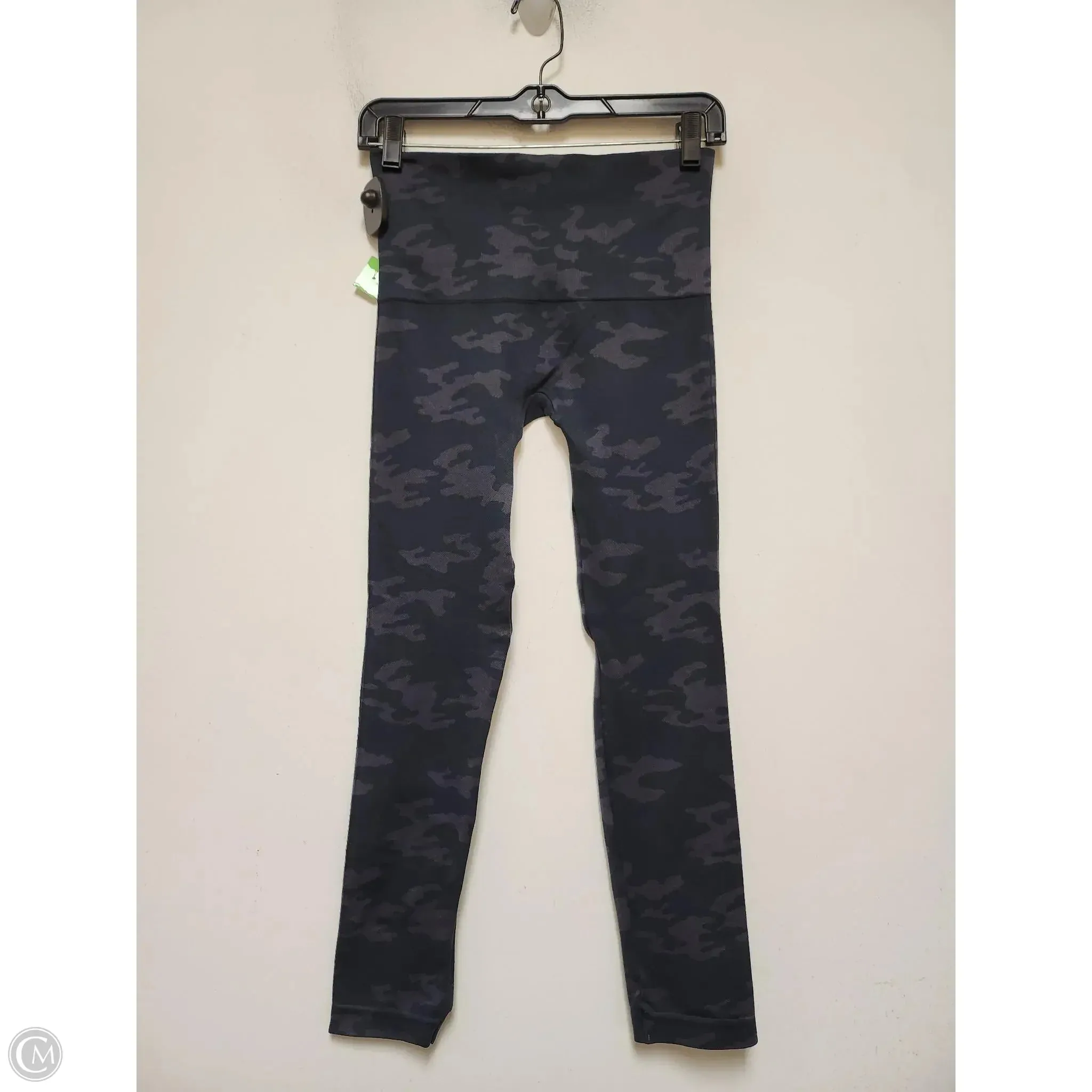 Athletic Leggings By Spanx In Camouflage Print, Size: M