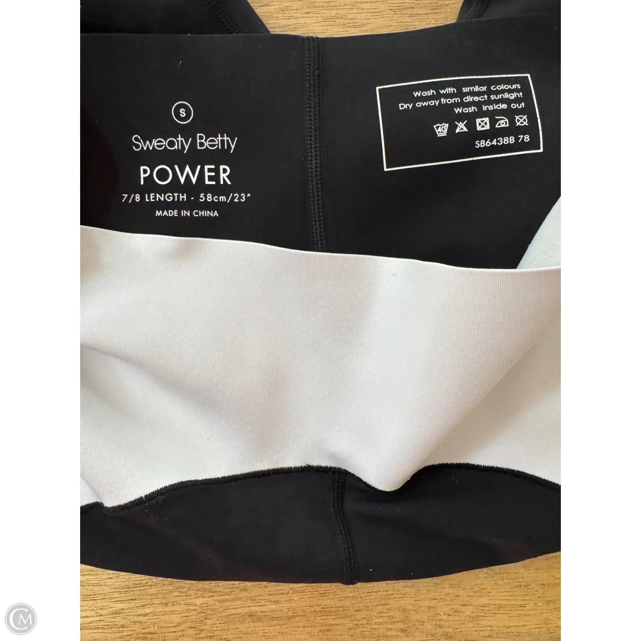 Athletic Leggings By Sweaty Betty In Black & Grey, Size: S