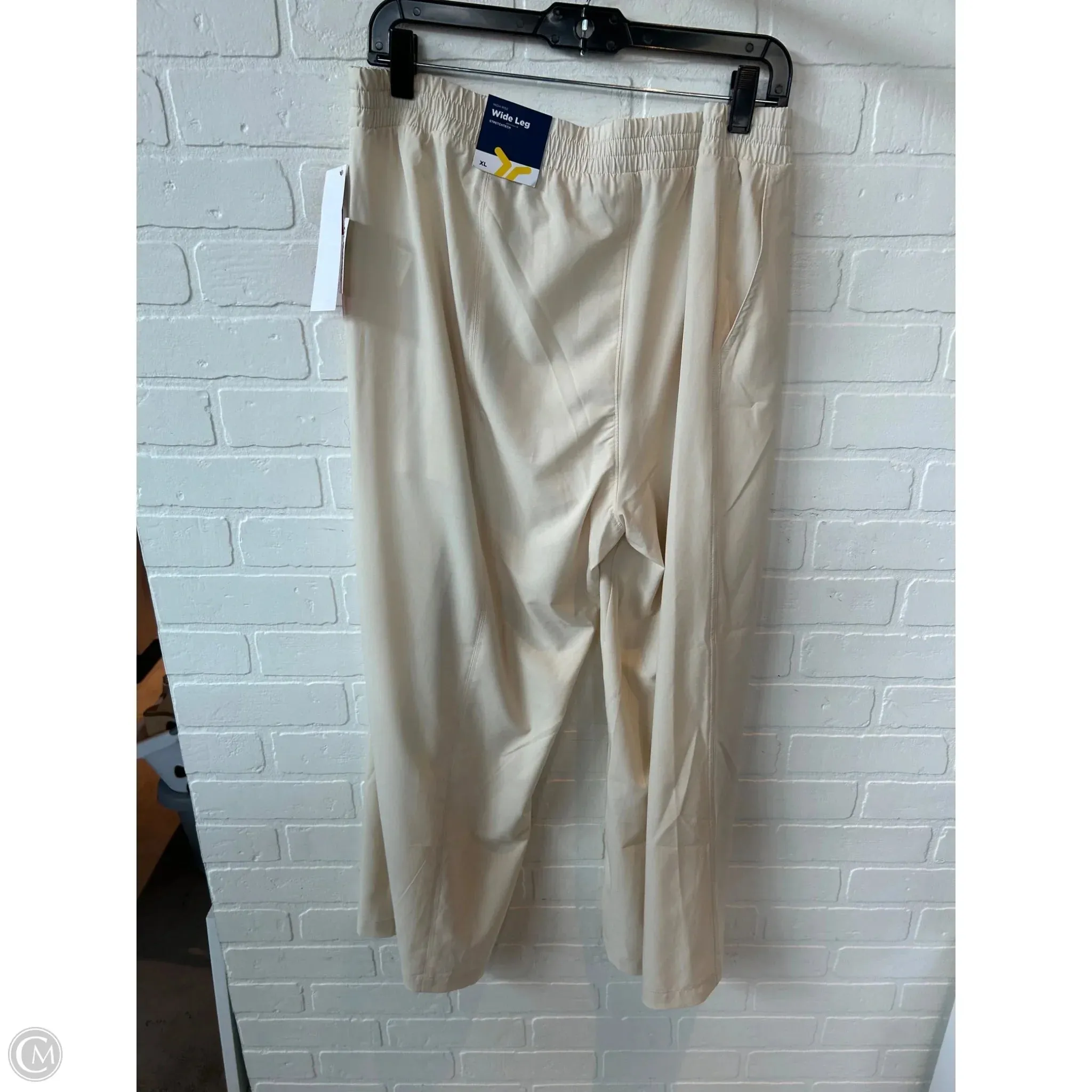 Athletic Pants By Old Navy In Cream, Size: 16