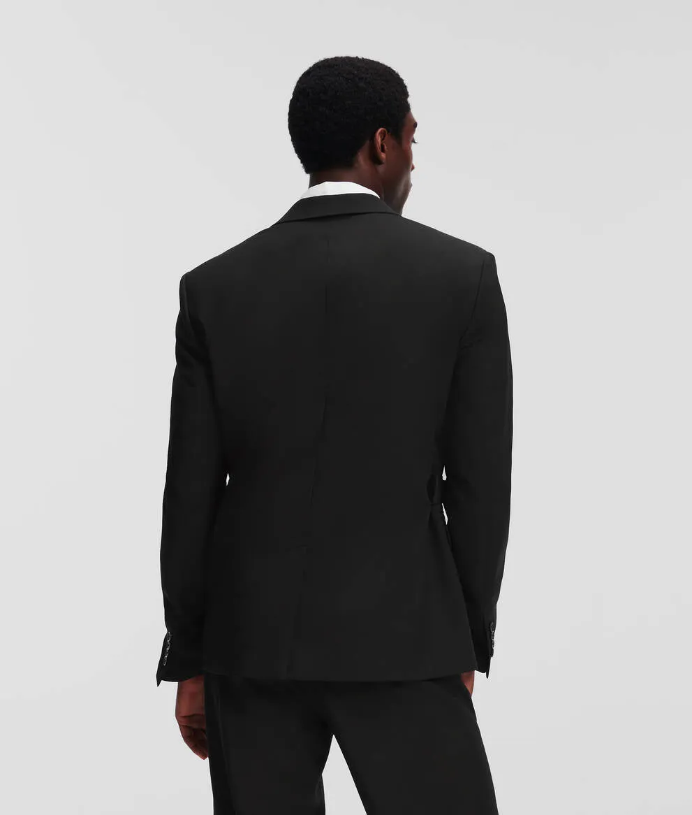 BELTED WOOL-BLEND BLAZER