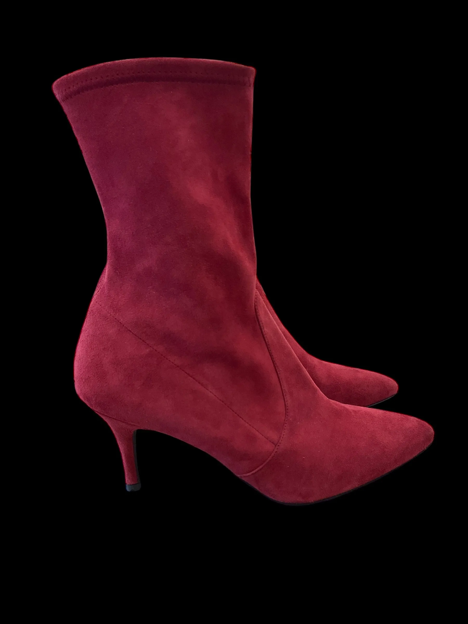 Boots Designer By Stuart Weitzman In Red, Size: 11