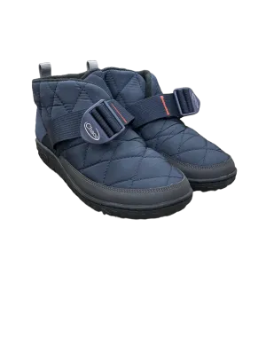 Boots Snow By Chacos  Size: 7