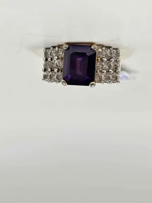 Boutique Women's Gold Ring