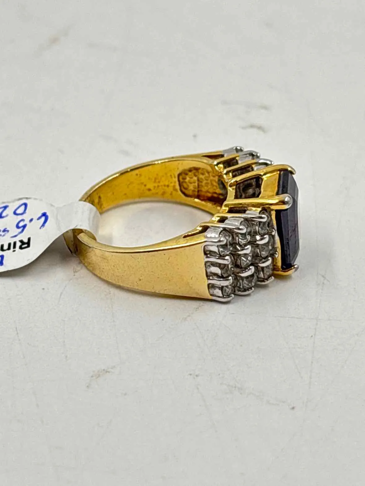 Boutique Women's Gold Ring