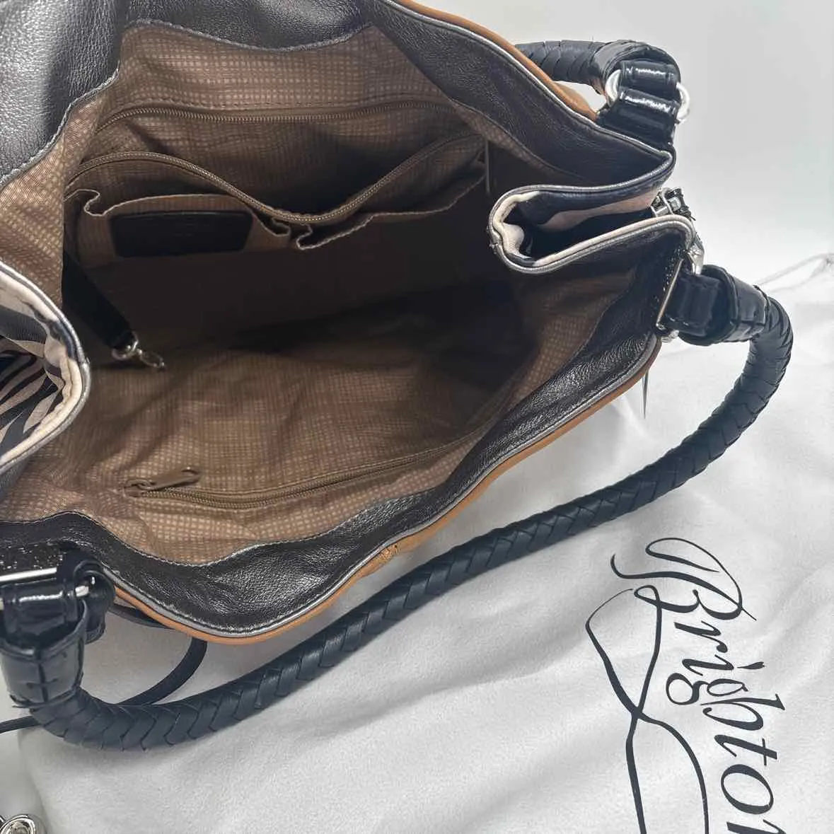 BRIGHTON Camel & Black Patent Leather FASHIONISTA CITY BLOCK DOVIMA Hobo Bag Purse