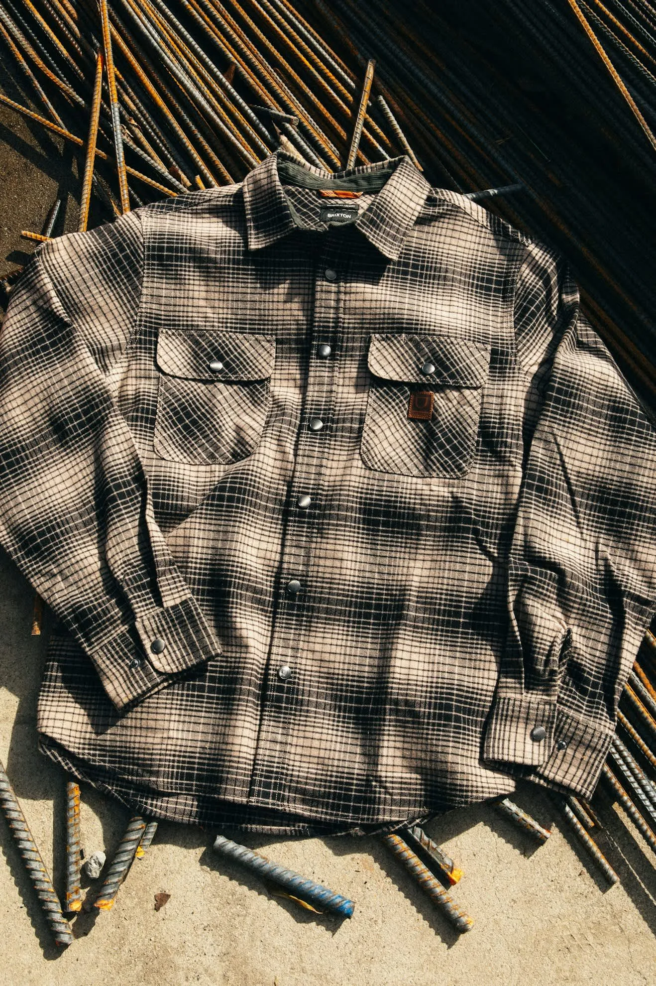 Builders Bowery Stretch Water Resistant L/S Flannel - Black/Cinder Grey Brixton