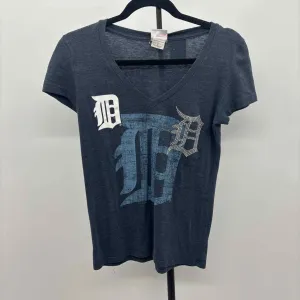 campus lifestyle Women's Size S Blue Detroit Tigers Short Sleeve Shirt