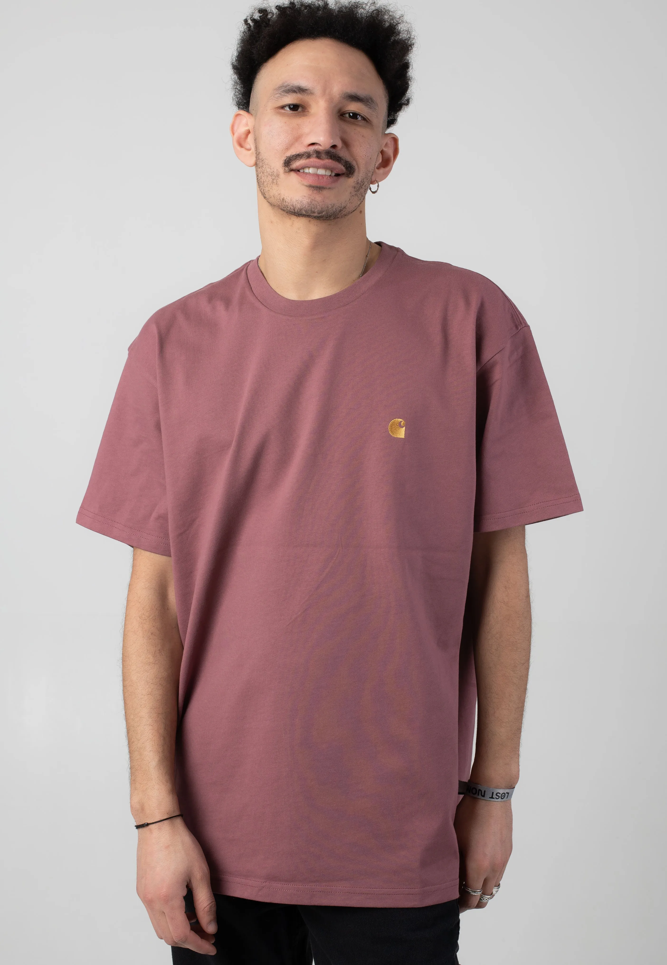 Carhartt WIP - Chase Dusky Pink/Gold - T-Shirt Carhartt WIP