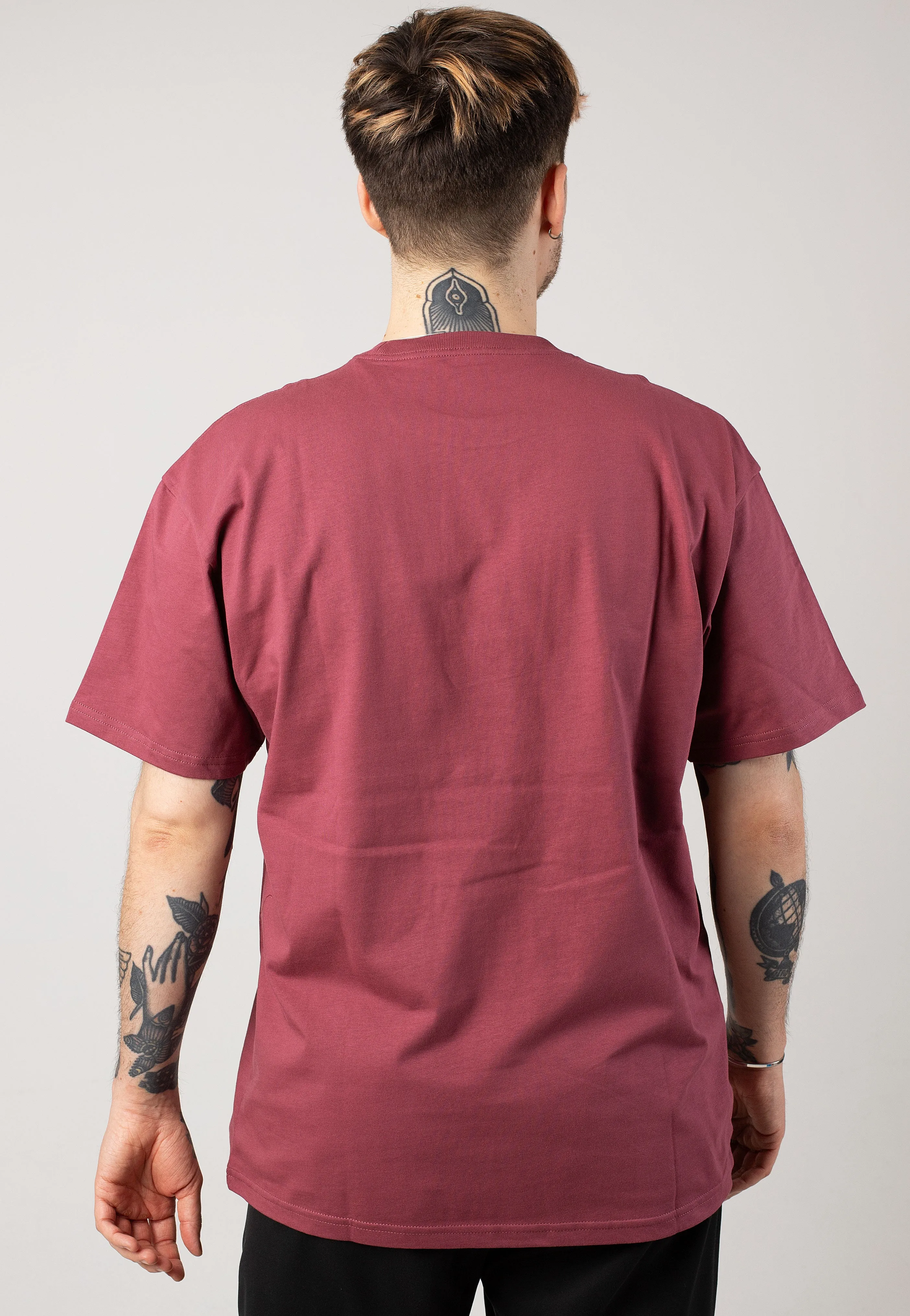 Carhartt WIP - Chase Dusty Fuchsia/Gold - T-Shirt Carhartt WIP