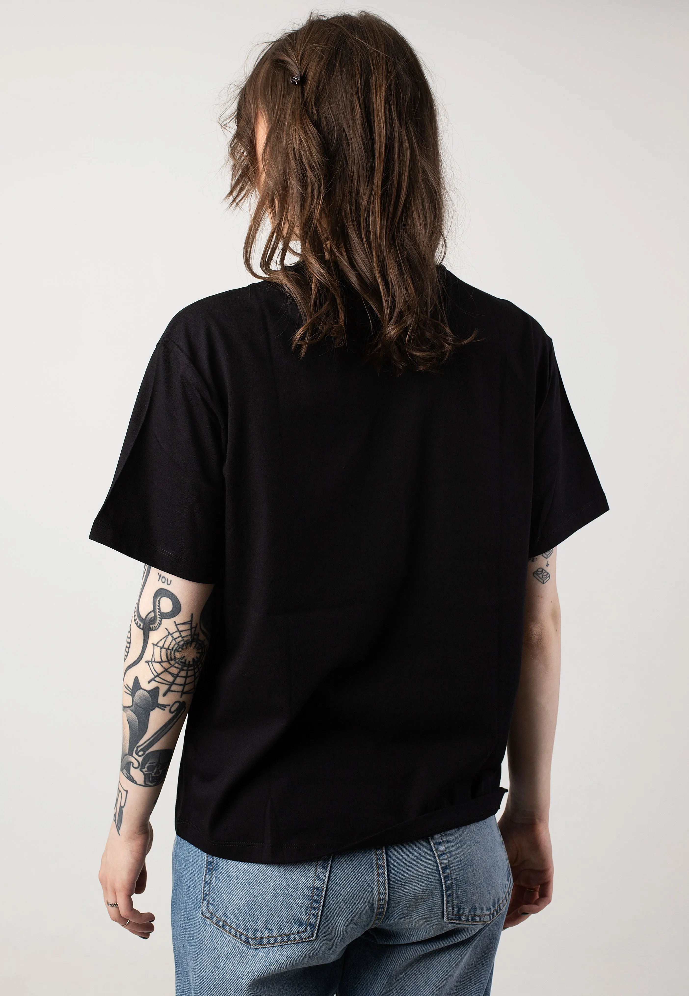 Carhartt WIP - W' Chase Black / Gold - T-Shirt Carhartt WIP