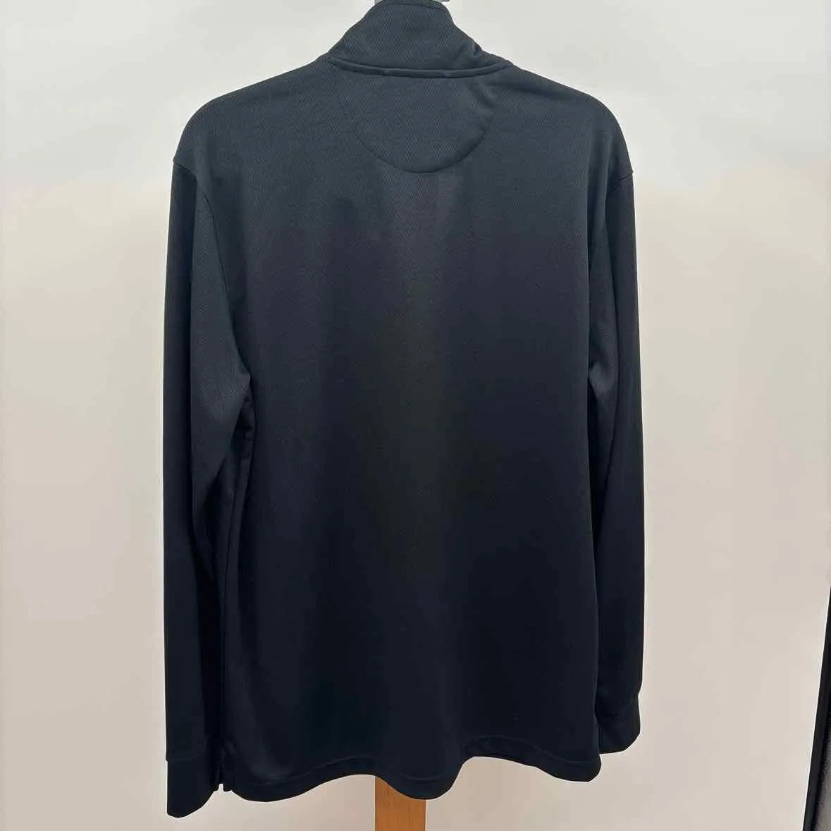 Chaps Men's Size M Black Polyester Solid Long Sleeve Shirt