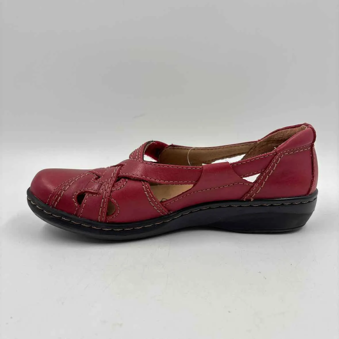 Clarks Women's Shoe Size 5 Red Solid Casual Shoes