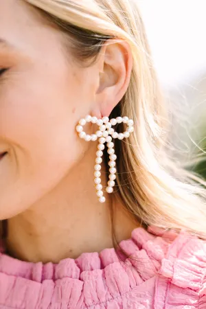 Classic Case White Pearl Bow Earrings