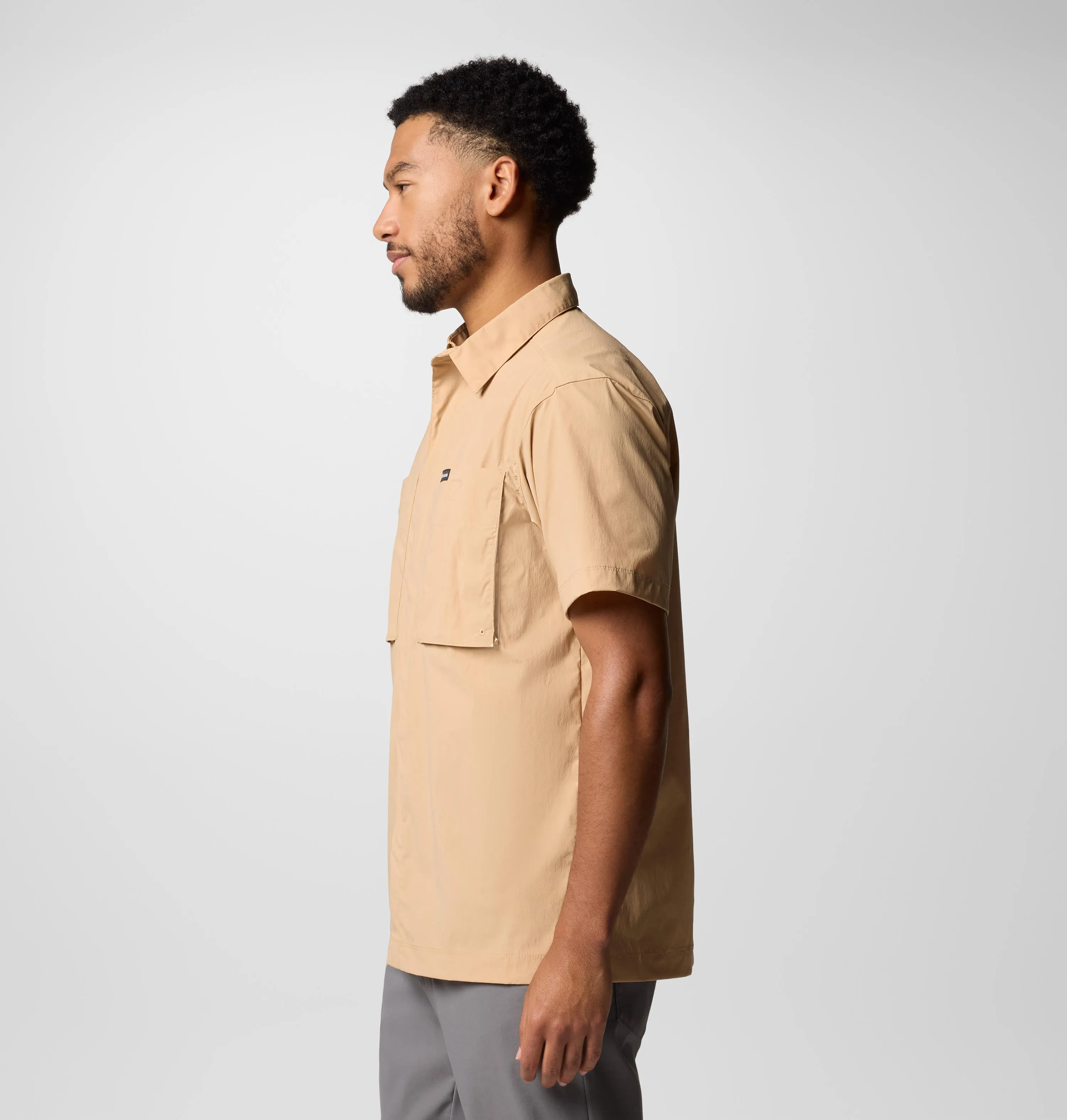Columbia Men Brown Omni-Freeze Black Mesa Utility Short Sleeve Shirt