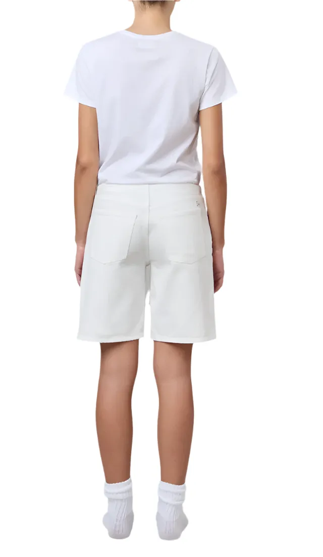 Cool Shorts in Milk