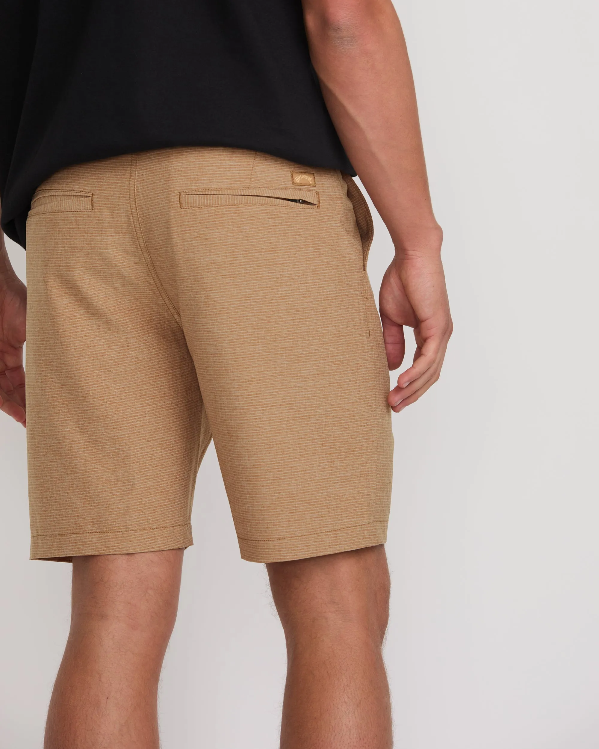 Crossfire Submersible 19" Hybrid Shorts - Tobacco Billabong