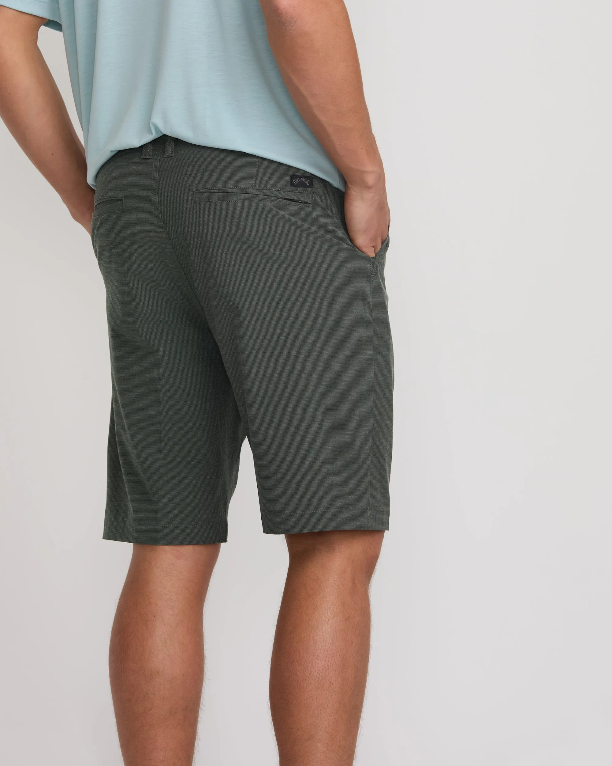 Crossfire Submersible 21" Hybrid Shorts - Asphalt Billabong