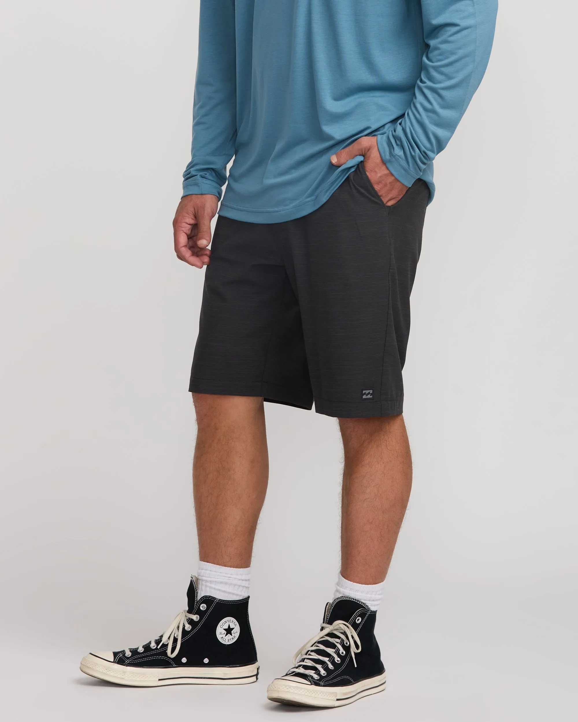Crossfire Submersible 21" Hybrid Shorts - Black Billabong