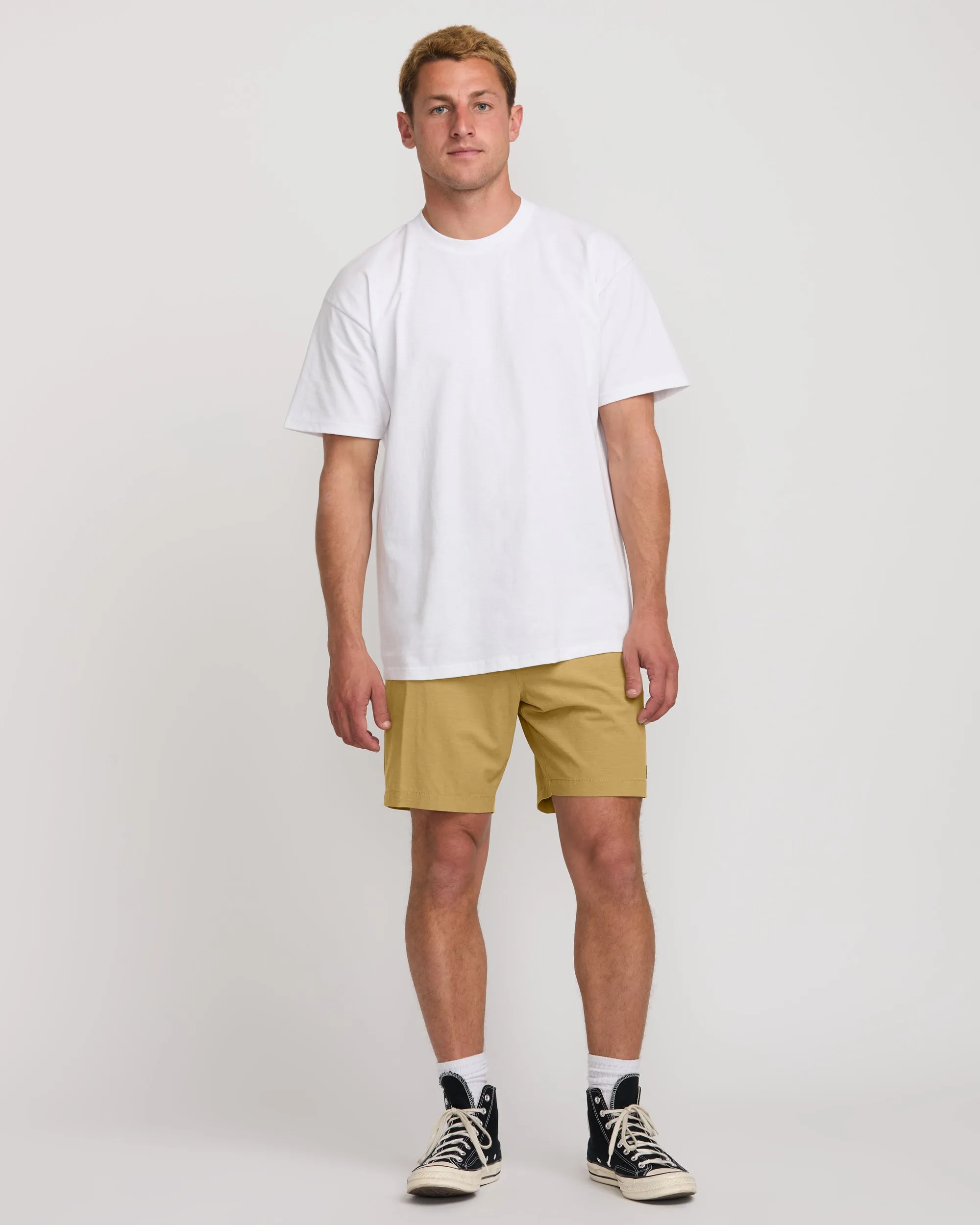 Crossfire Wave Wash Submersible 18" Hybrid Shorts - Khaki Billabong