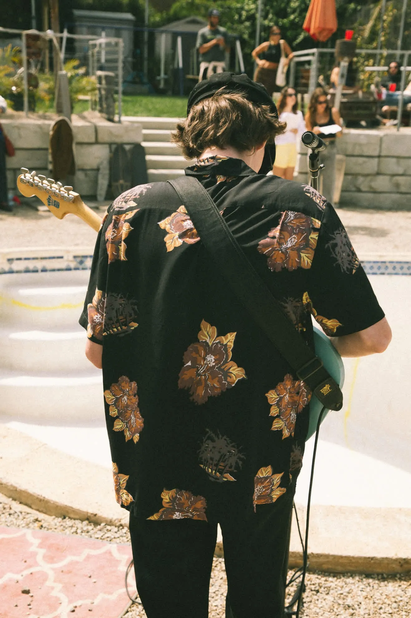 CRU Print Relaxed S/S Shirt - Washed Black/Charcoal Floral Brixton