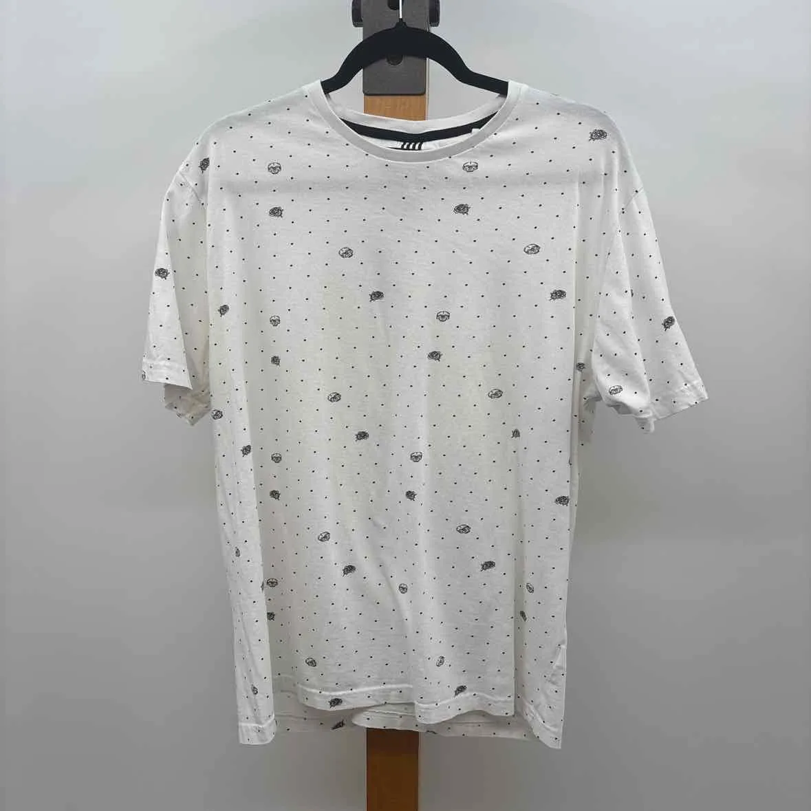 Denim & Flower Men's Size XL White Cotton dots Short Sleeve Shirt