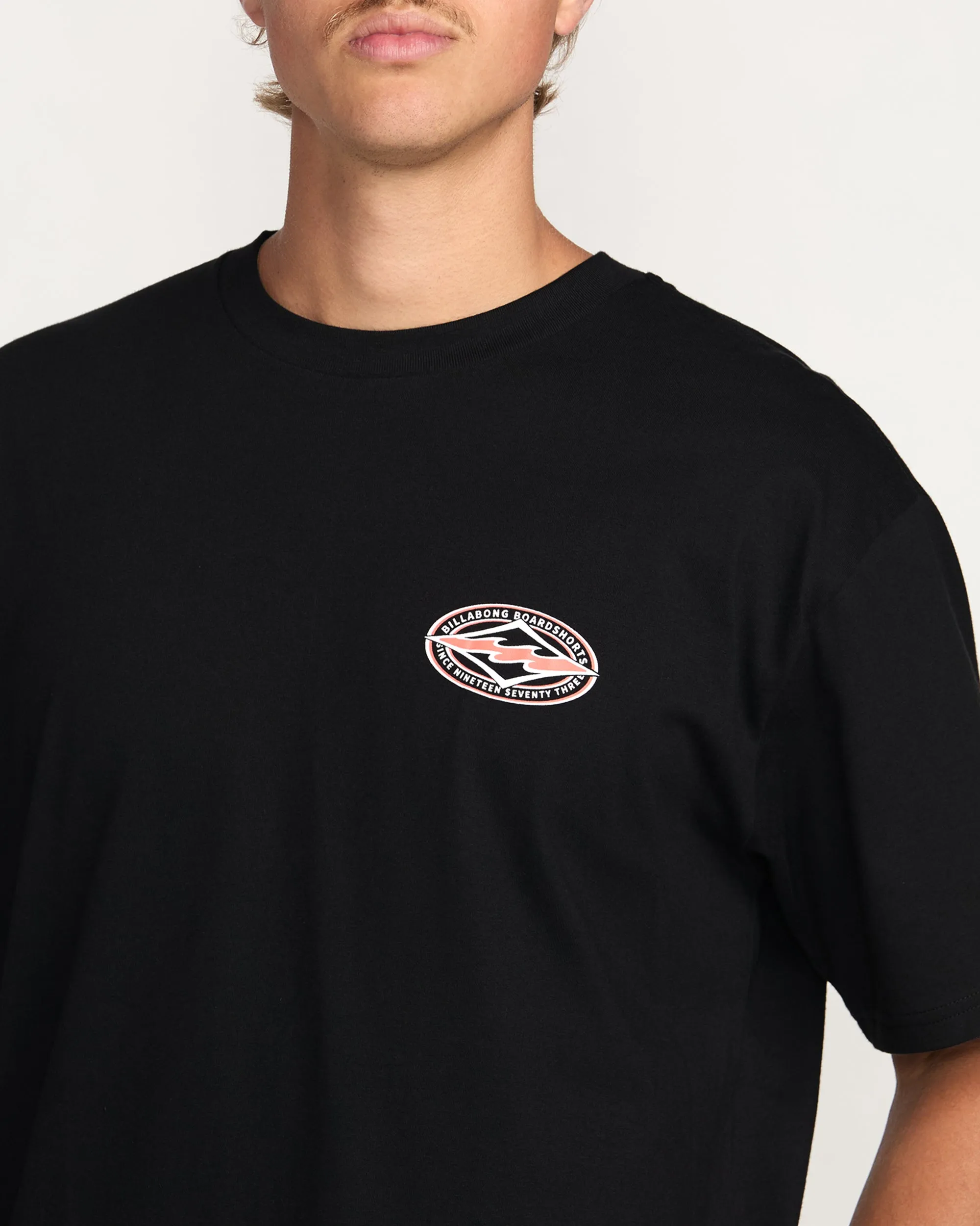 Diamond Vision Regular Tee - Black Billabong