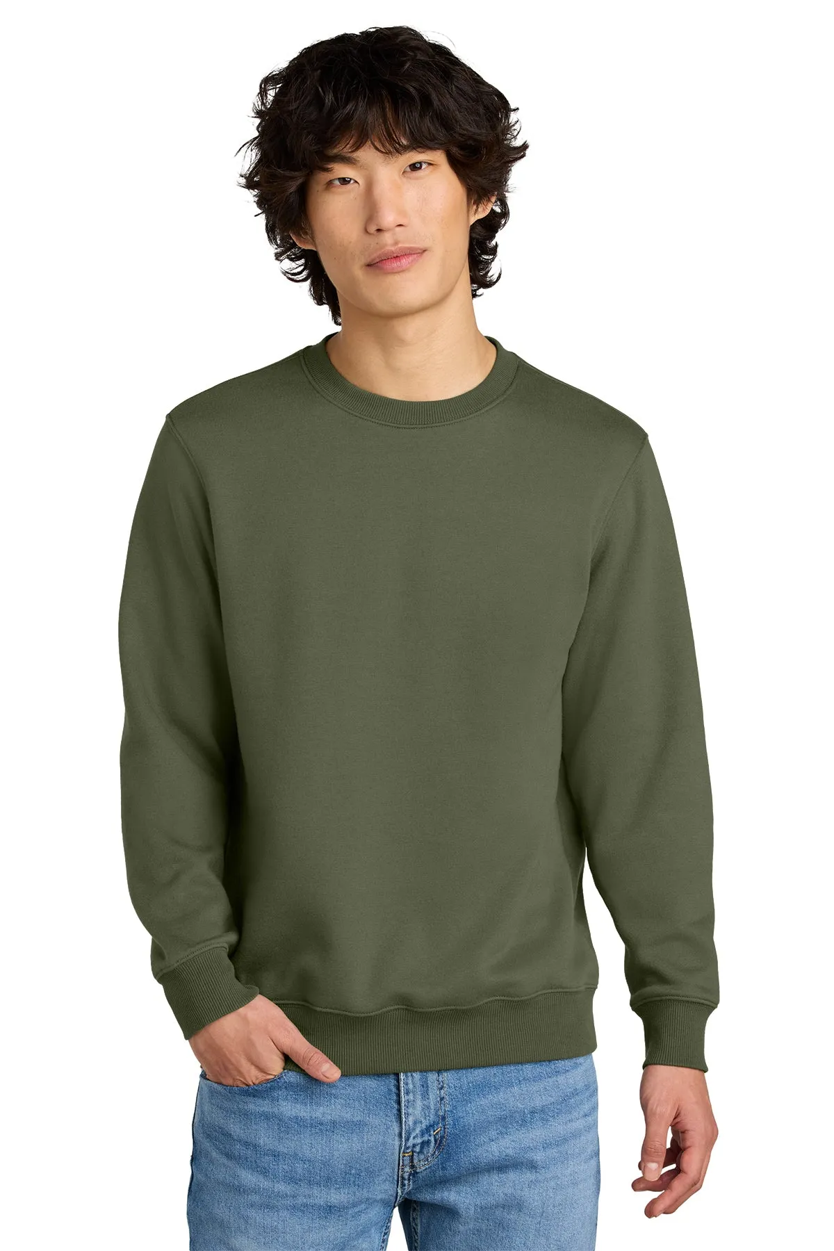 District Perfect Weight Fleece Crew