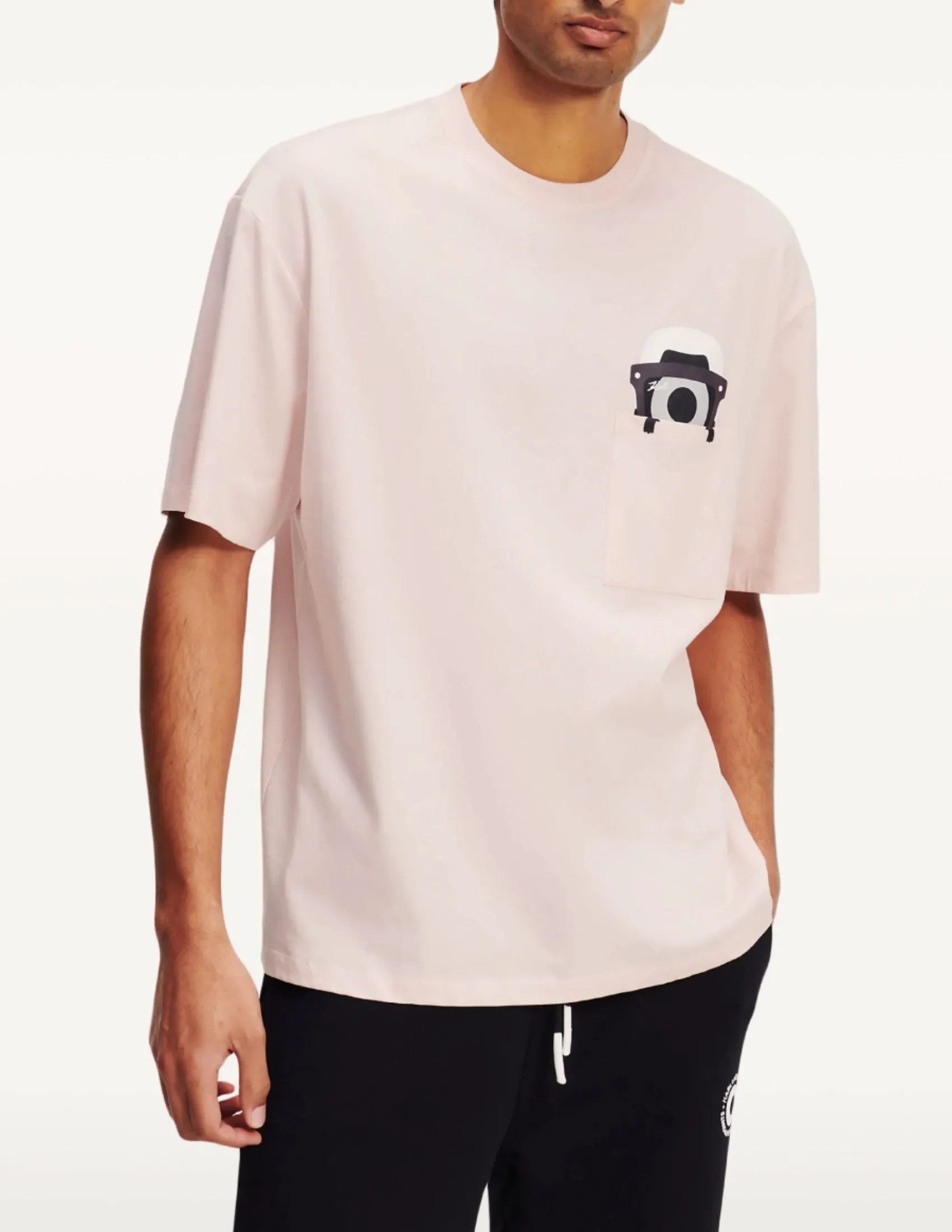 DOUR DARCEL POCKET T-SHIRT