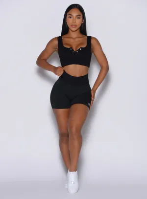 Figure Scrunch Shorts Bombshell
