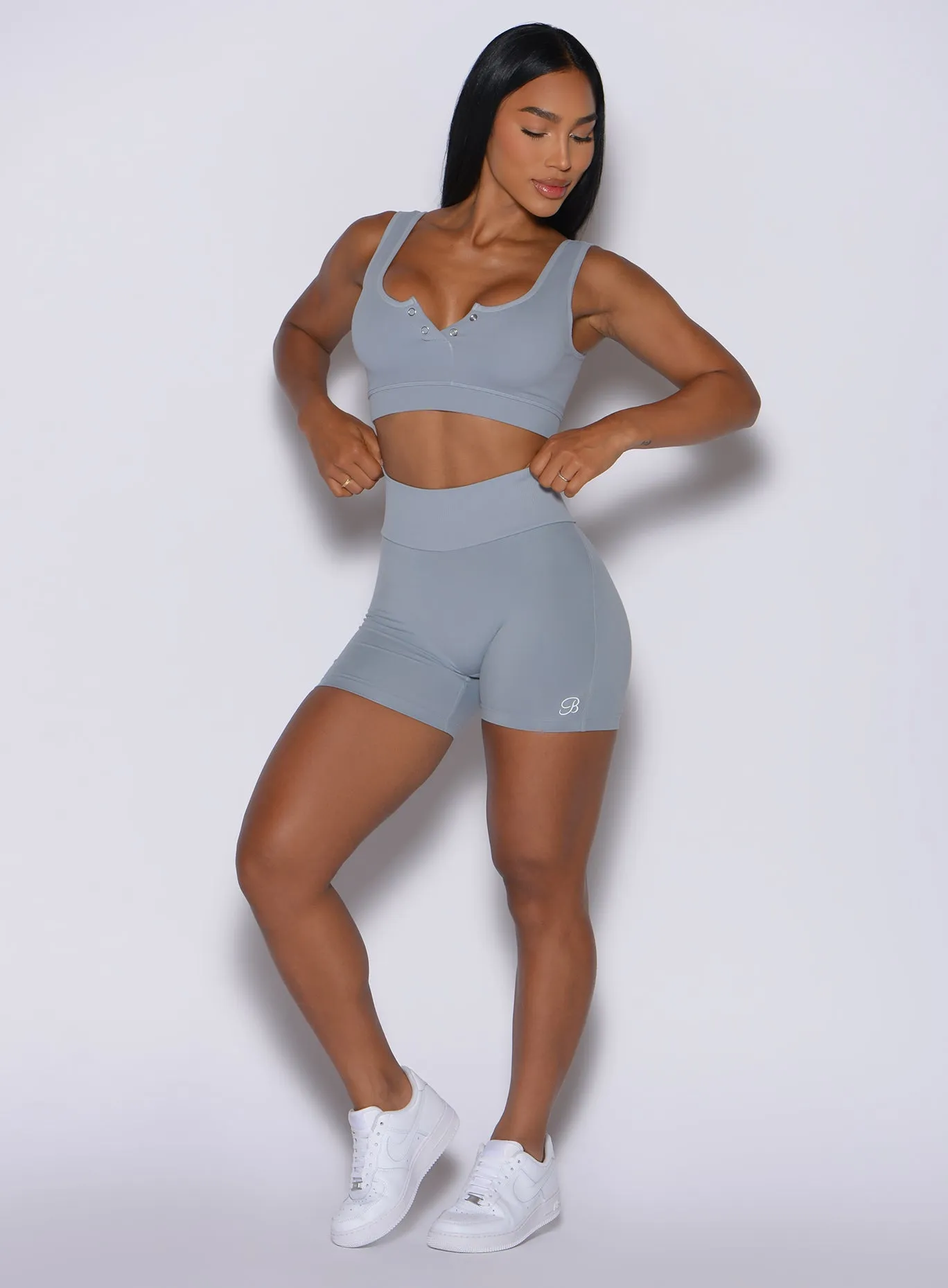 Figure Scrunch Shorts Bombshell