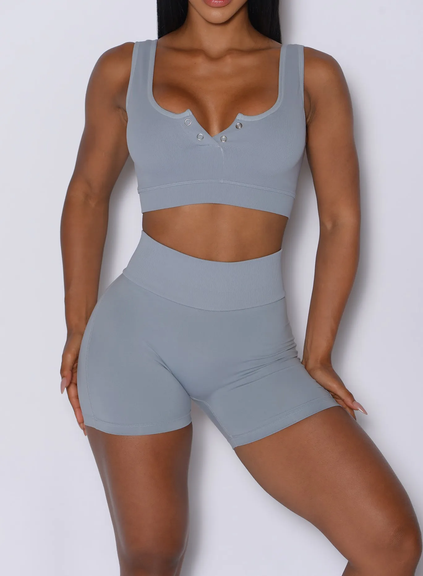 Figure Scrunch Shorts Bombshell