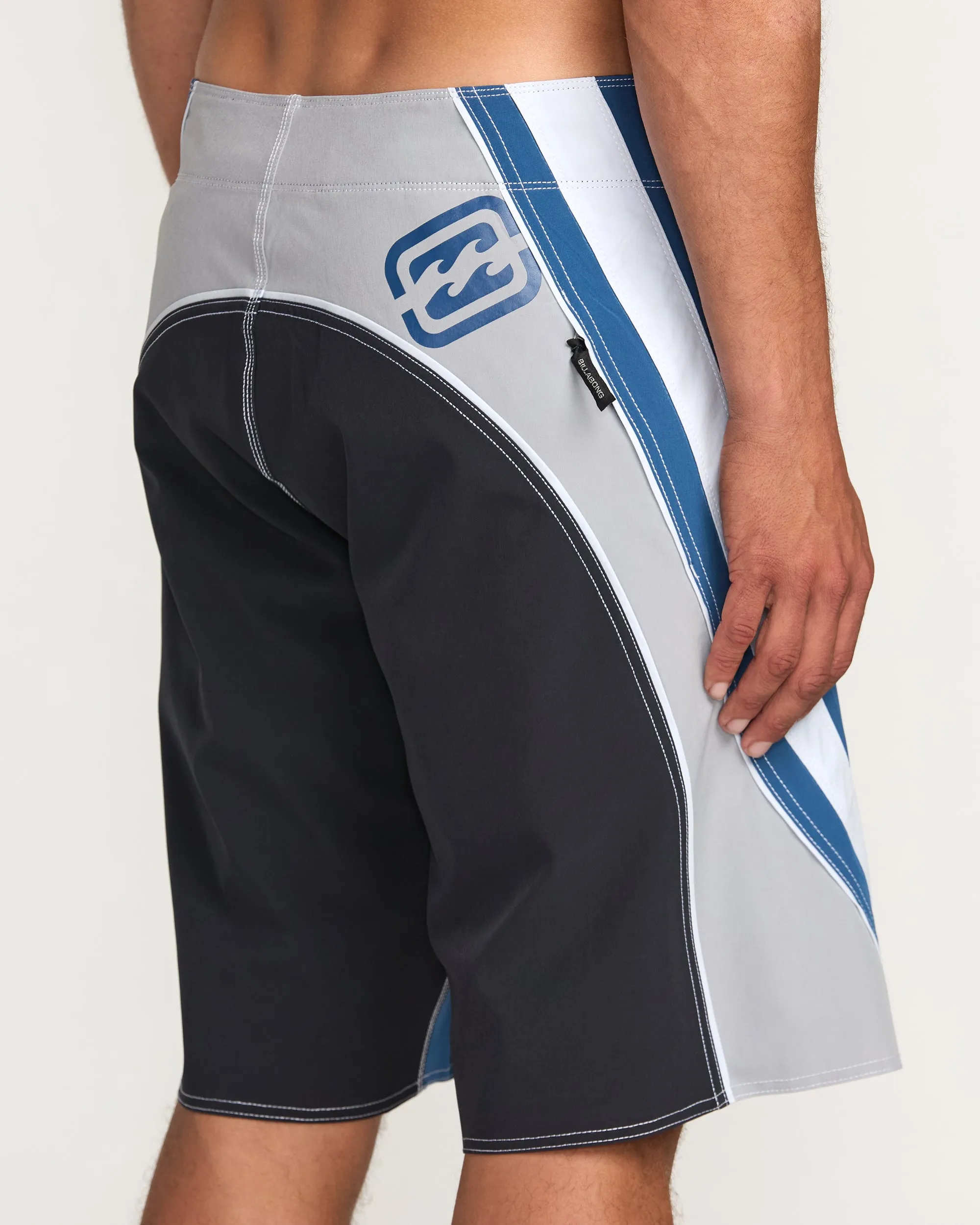 Fluid 2K Pro Performance 21" Boardshorts - Navy Billabong