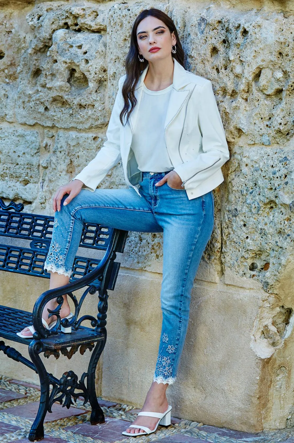 Frank Lyman - Stud Jacket - 236610 - Off White