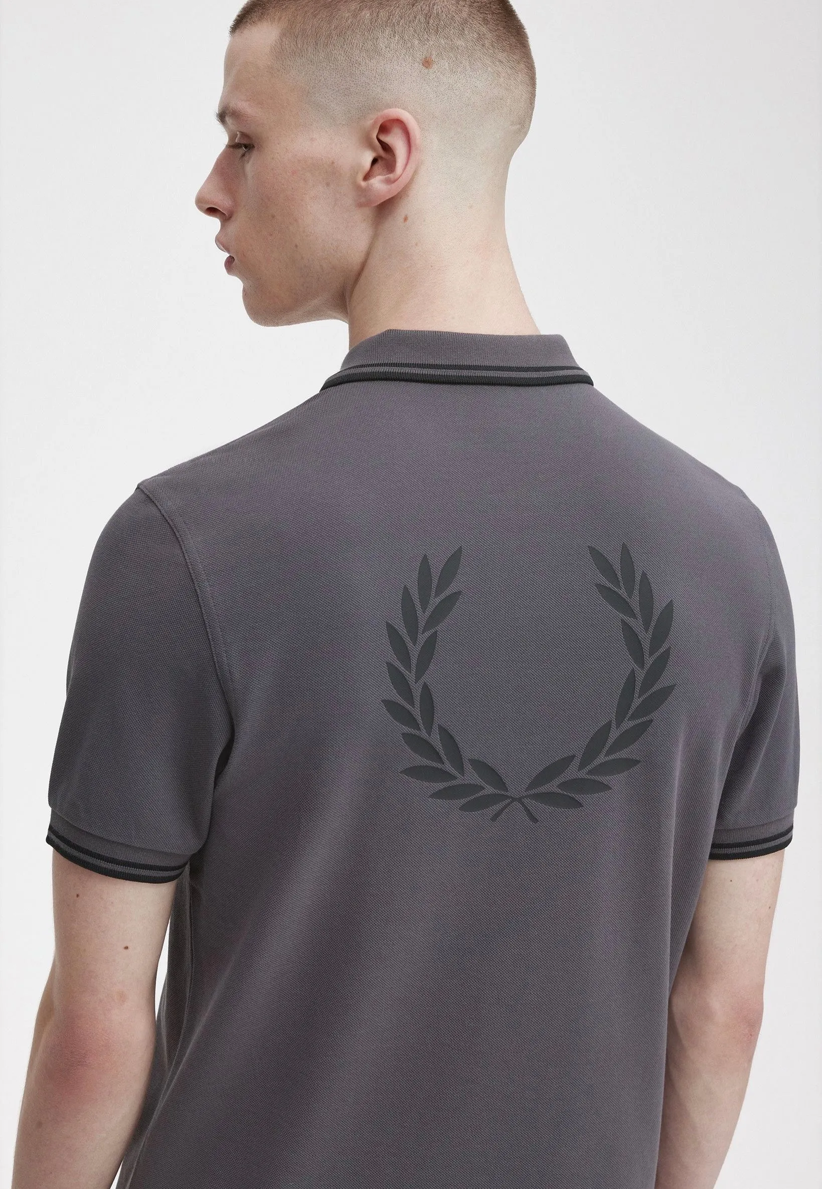 Fred Perry - Back Graphic Gunmetal - Polo