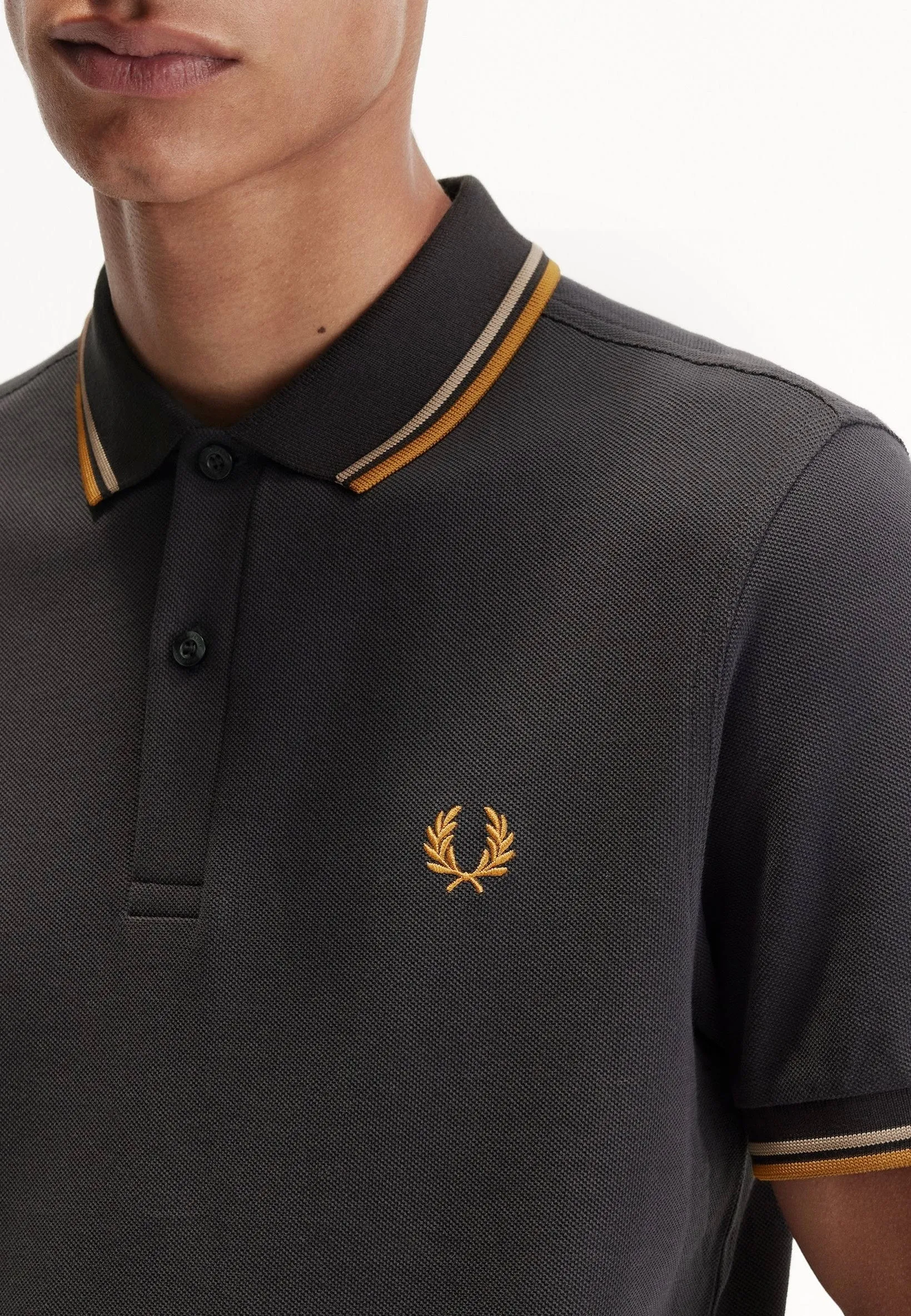 Fred Perry - Twin Tipped Anchor Grey/Warm Stone/Dark Caramel - Polo