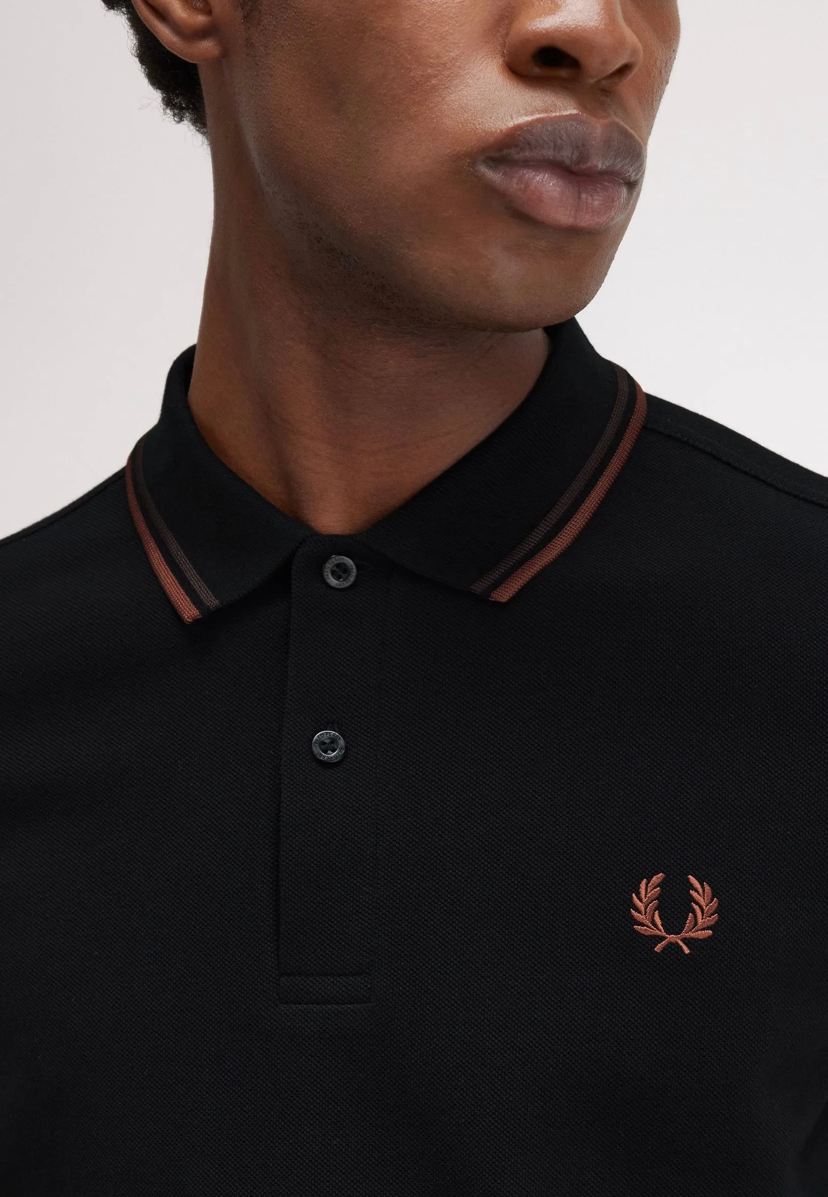 Fred Perry - Twin Tipped Black/Carrington Road Brick/Whisky Brown - Polo