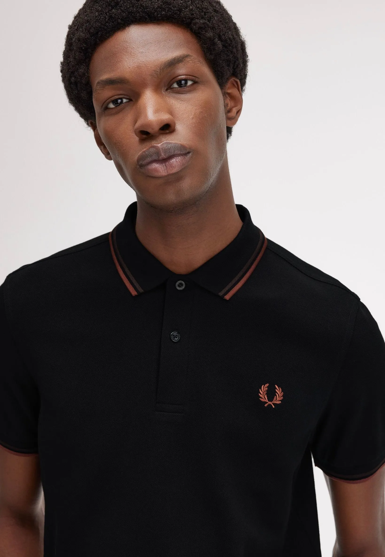 Fred Perry - Twin Tipped Black/Carrington Road Brick/Whisky Brown - Polo