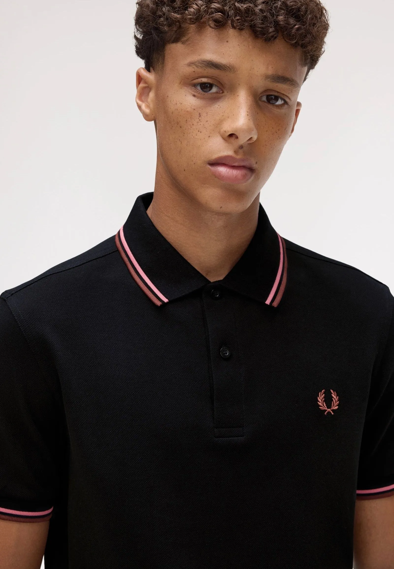 Fred Perry - Twin Tipped Black/Puttypink/Whbrw - Polo