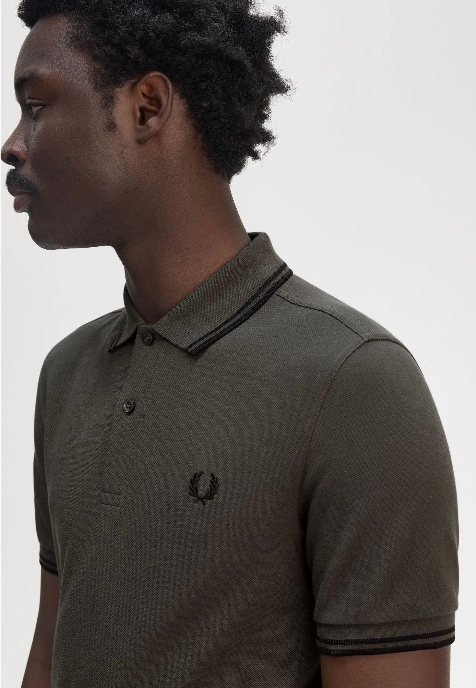Fred Perry - Twin Tipped Field Green/Black - Polo