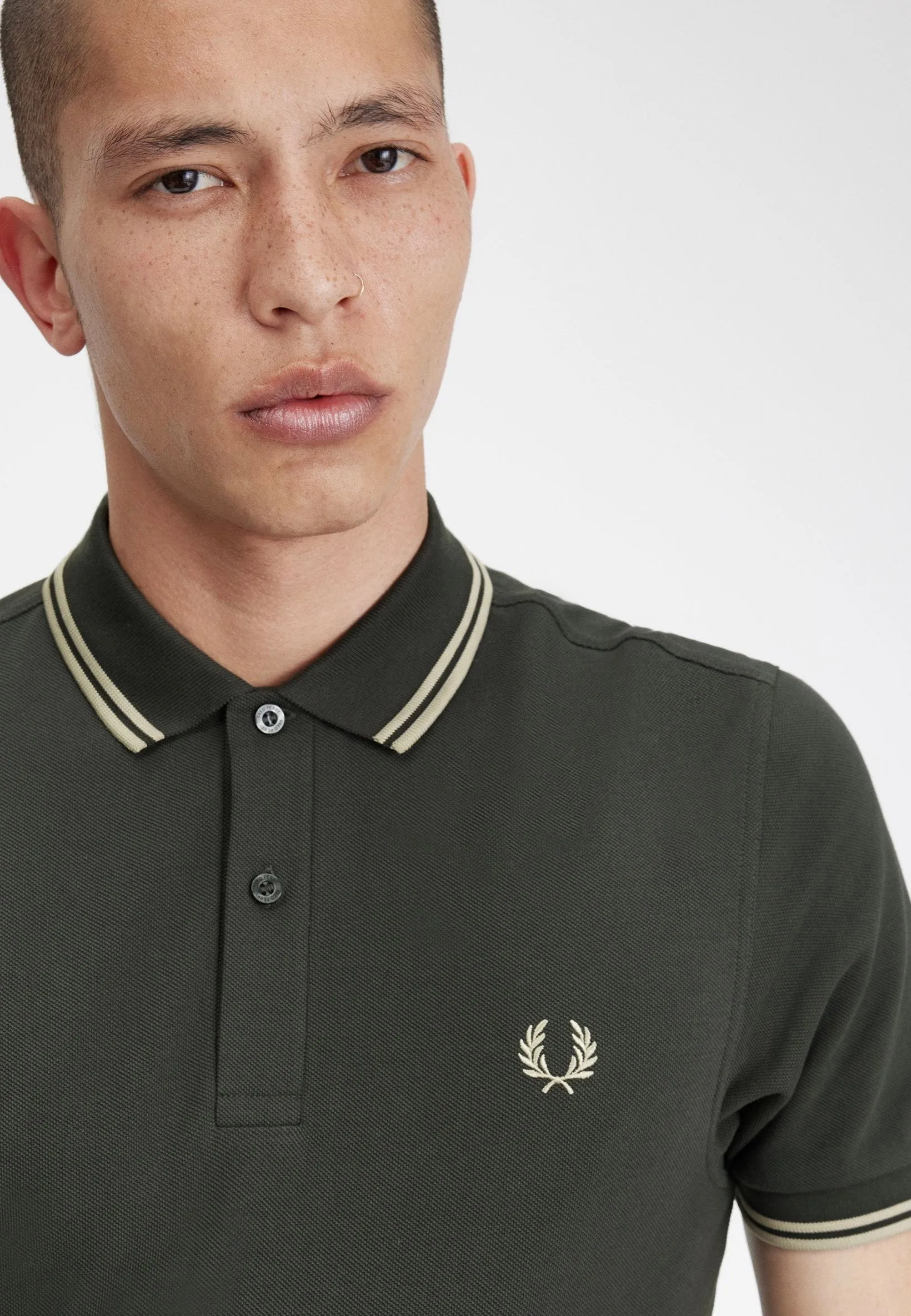 Fred Perry - Twin Tipped Field Green/Oatmeal - Polo