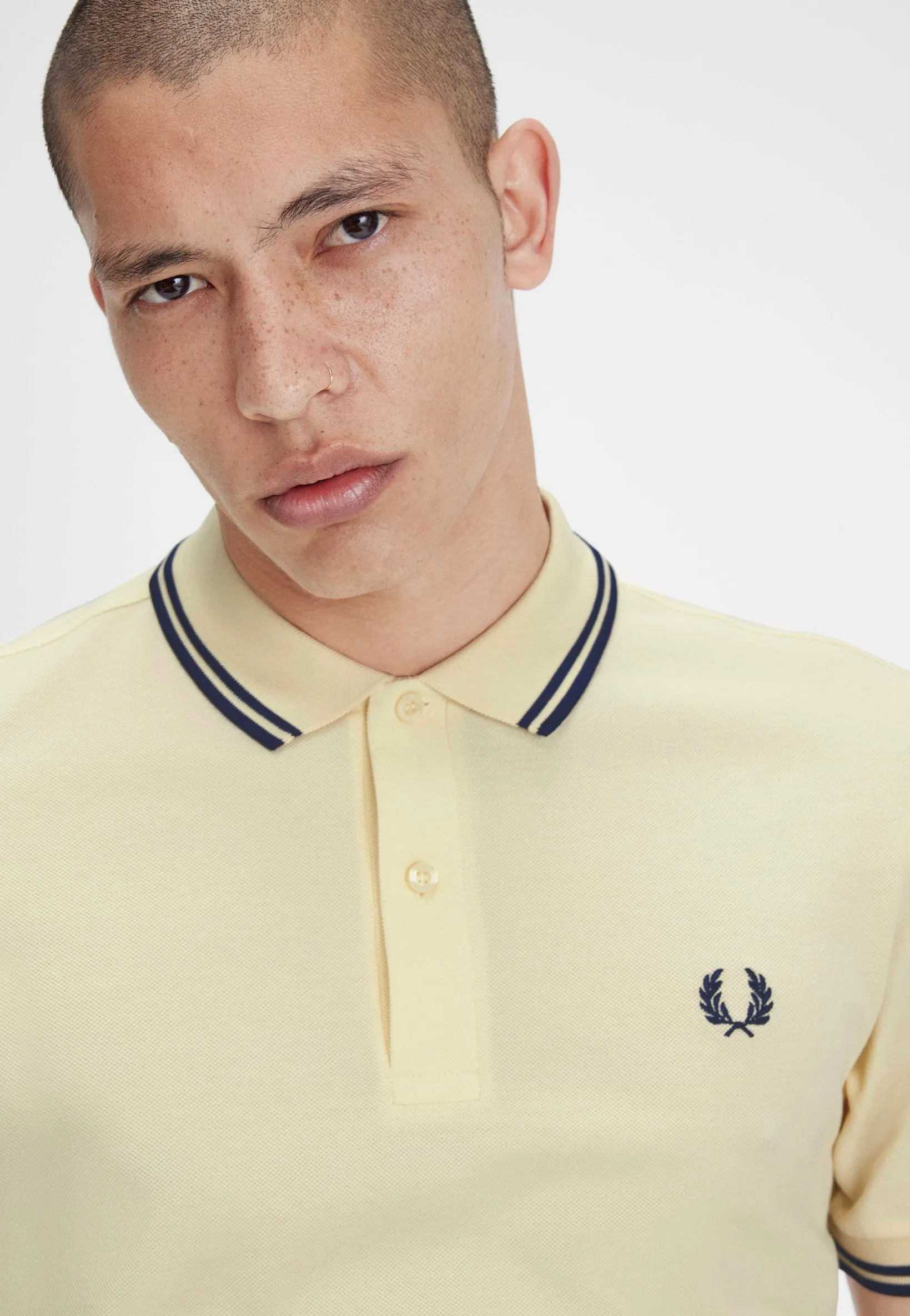 Fred Perry - Twin Tipped Ice Cream/French Navy - Polo