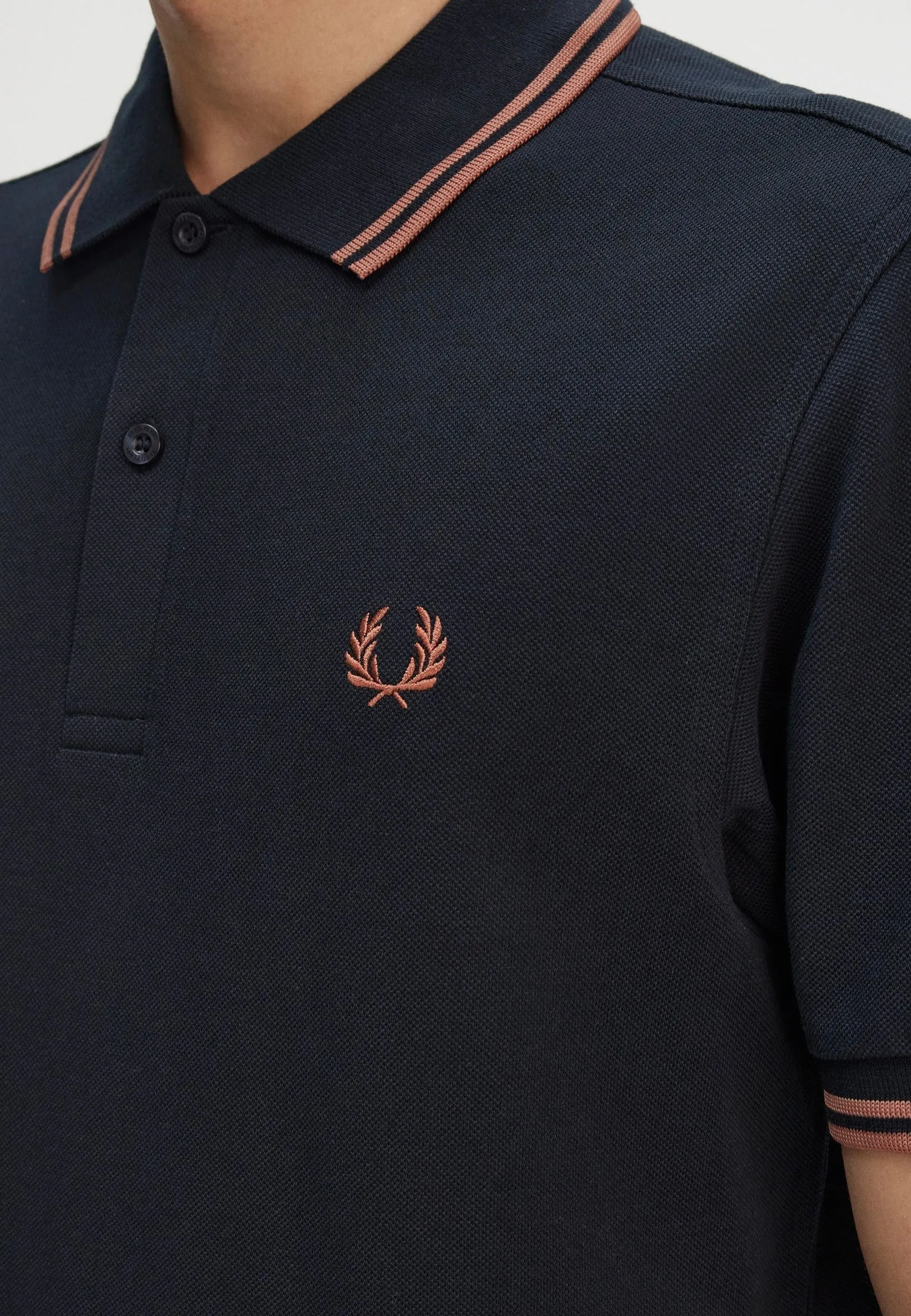 Fred Perry - Twin Tipped Navy/Cinnamon - Polo