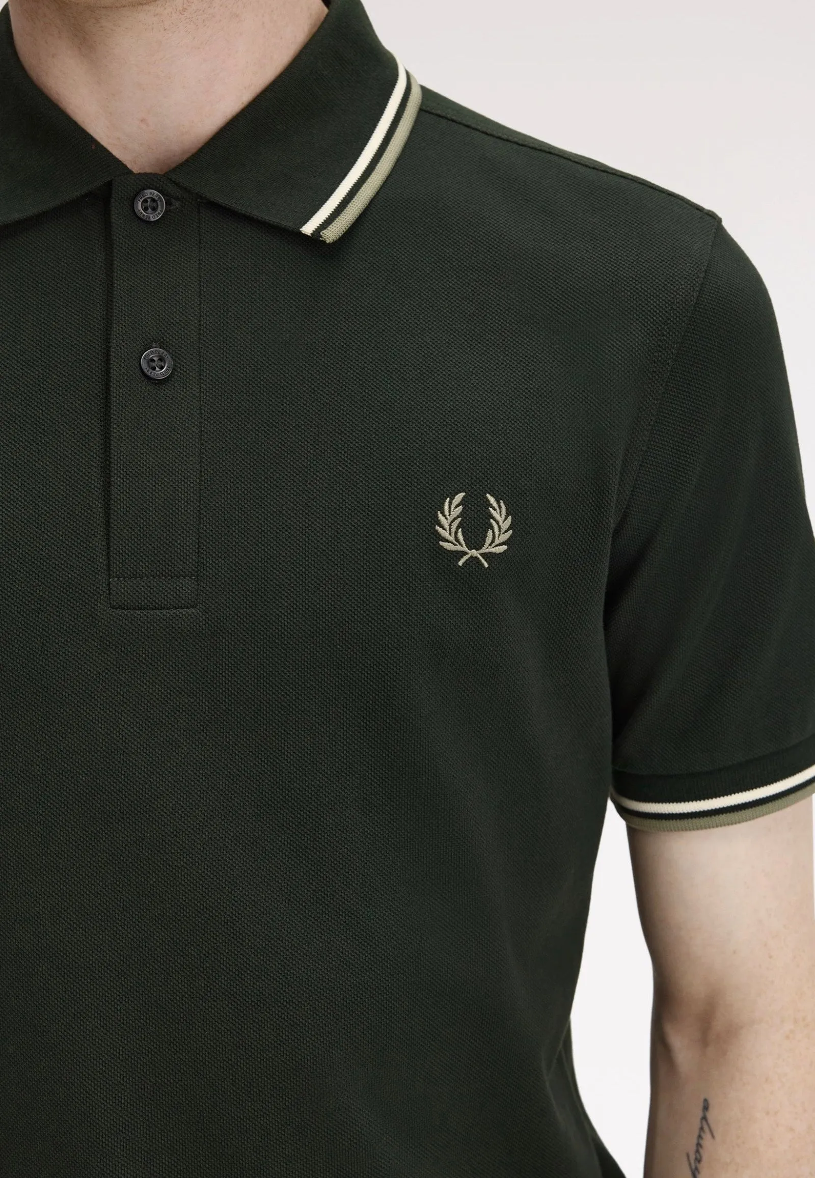 Fred Perry - Twin Tipped Night Green/Light Ecru/Olive Mint - Polo