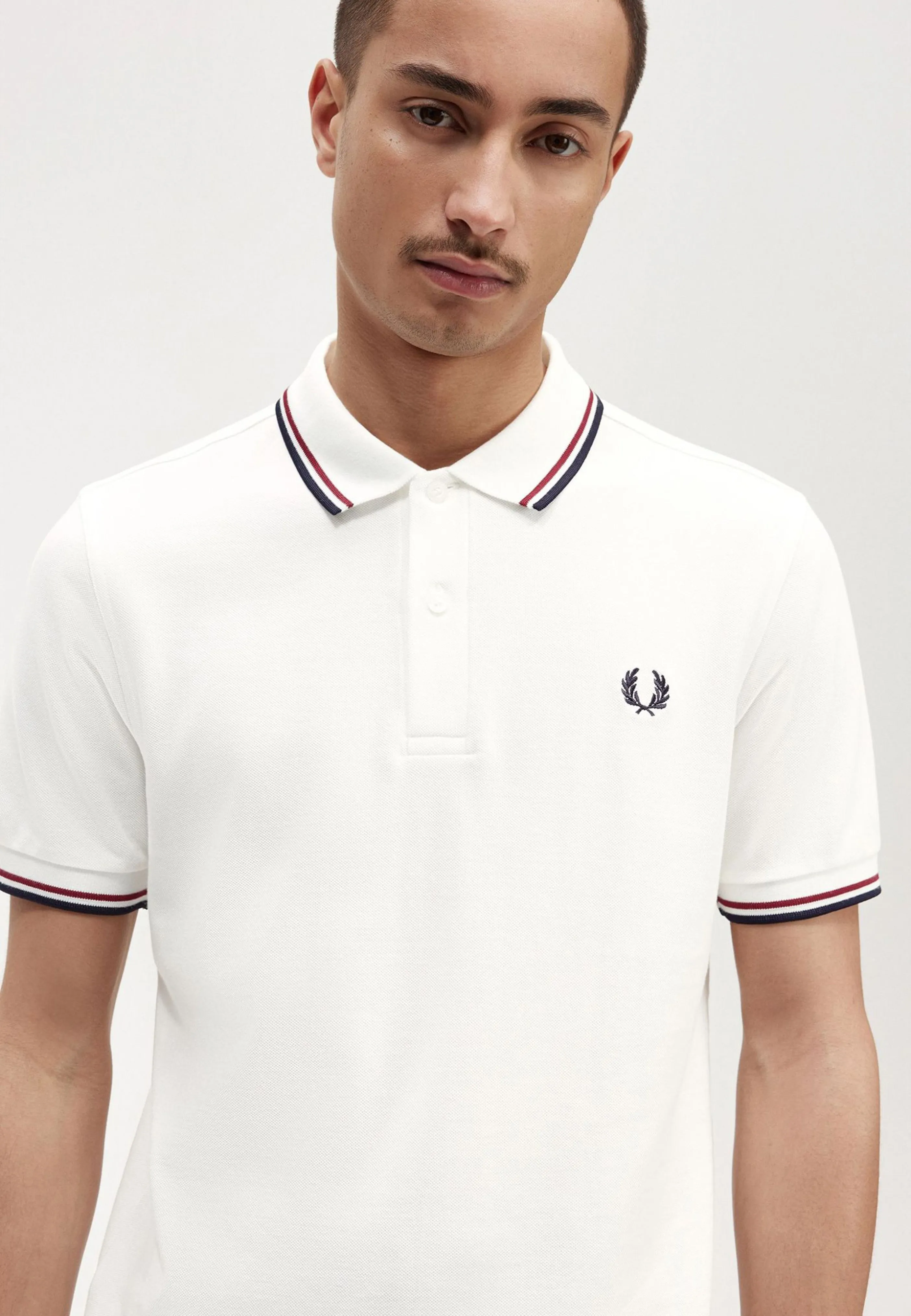 Fred Perry - Twin Tipped Snow White/Bred/Navy - Polo